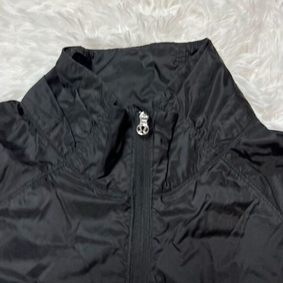 Lululemon Windbreaker Jacket Size 6 Mesh Back Black Full Zip Jogger Track - Picture 5 of 13